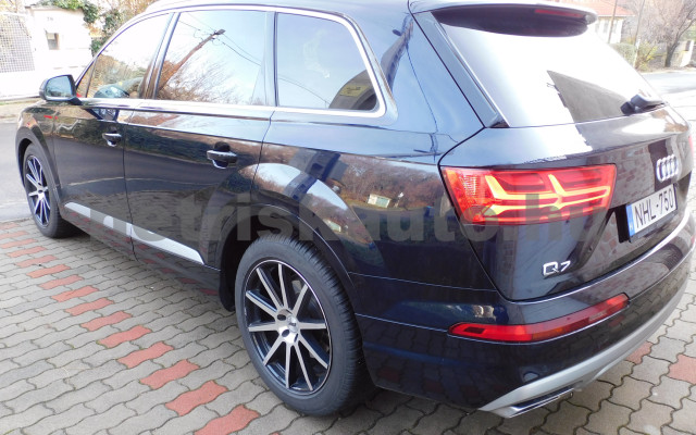 AUDI Q7 3.0 V6 TDI quattro tiptronic személygépkocsi - 2967cm3 Diesel 121016 3/12