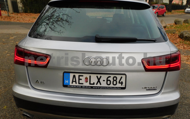 AUDI A6 Allroad 3.0 V6 TDI quattro S-tronic személygépkocsi - 2967cm3 Diesel 120979 4/12