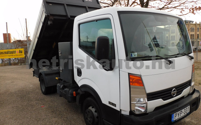 NISSAN Cabstar 2.5 35.14 S 2900mm tehergépkocsi 3,5t össztömegig - 2488cm3 Diesel 121004 2/12