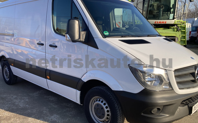 MERCEDES-BENZ Sprinter 210 CDI 906.613.13 tehergépkocsi 3,5t össztömegig - 2143cm3 Diesel 121082 2/9